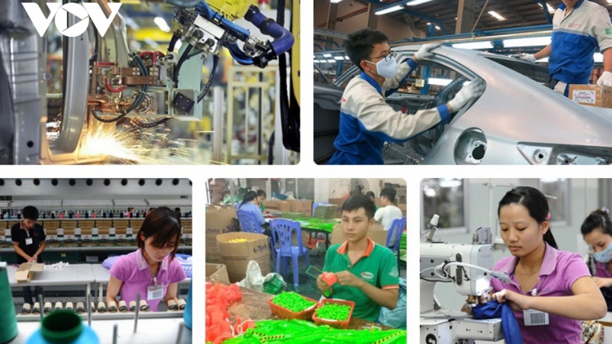 Nắm giữ nguồn vốn "khủng", DNNN cần phát huy lợi thế của "quả đấm thép"